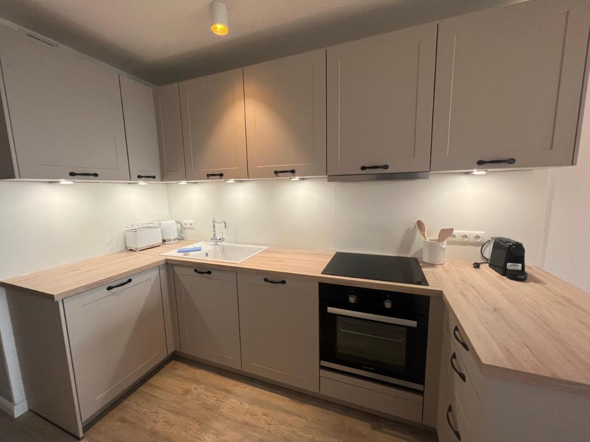 Moderne 3-Zi-Wohnung Mit Meerblick Direkt Am Strand Шарбойтц Екстериор снимка